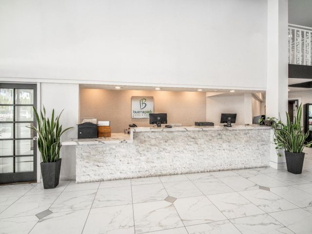 The Buena Park Hotel & Suites — photo 4